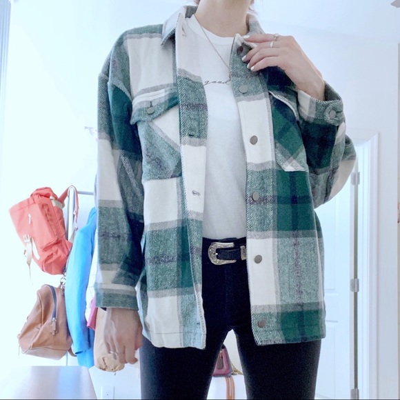 ⭐️SOFT Plaid Oversized JACKET by She + Sky - Picture 9 of 12